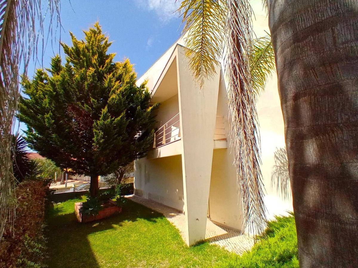 Sesimbra Charming Pool Duplex Bbk & Garden Villa Exterior photo