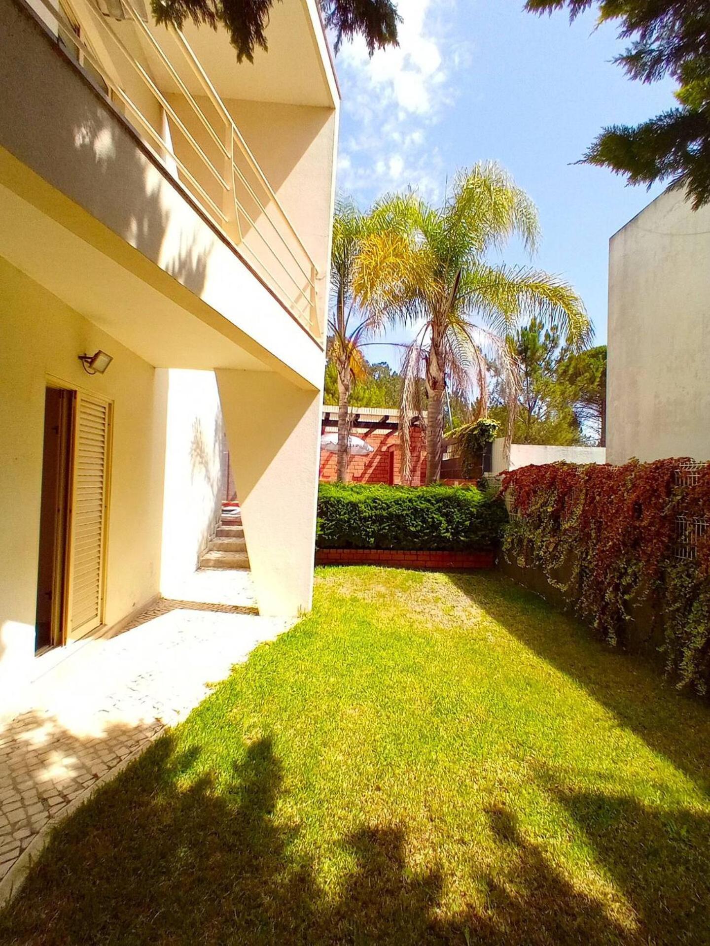 Sesimbra Charming Pool Duplex Bbk & Garden Villa Exterior photo